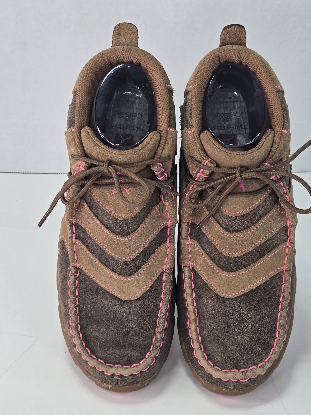 Twisted X Chukka Driving Moc Brown Suede Ankle Boots Pink Accents Women's Size 9 - Picture 4 of 13